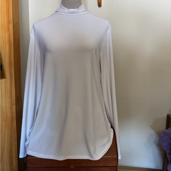 Halogen top. Worn 1x.   Amazing condition.   Smoke free home. - Picture 1 of 3